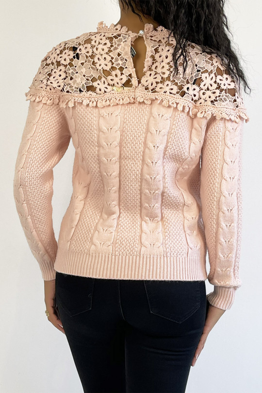 Pink knit sweater with embroidery collar - 5
