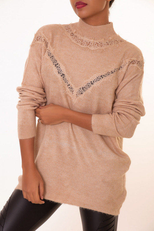 Long taupe sweater with lace V pattern - 2