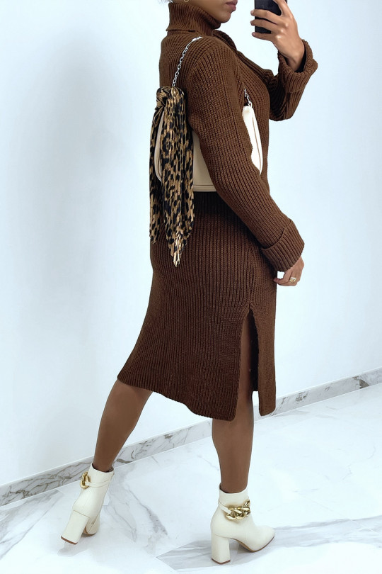 Long turtleneck chocolate sweater dress with slit - 5