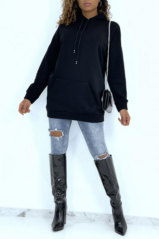 Long, very thick black sweatshirt with hood and pockets - 1