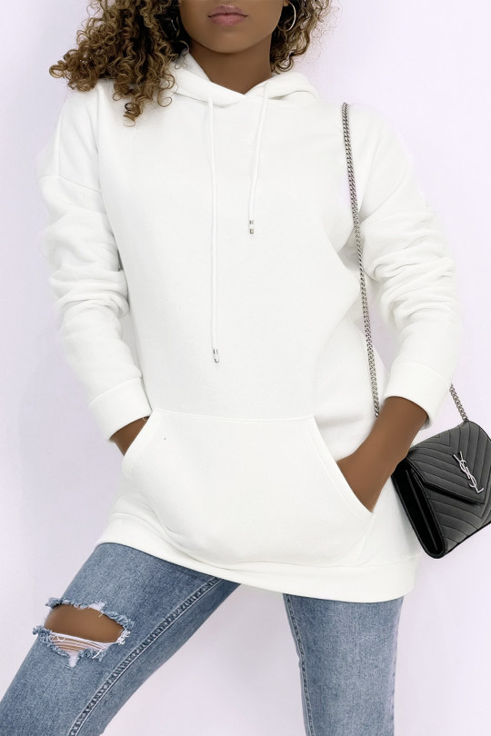 Long, very thick white sweatshirt with hood and pockets - 3