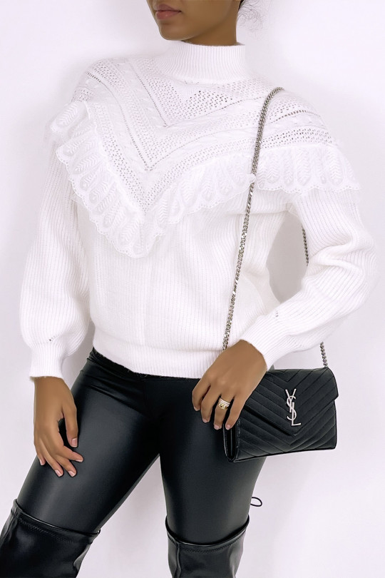 Pull blanc à motif V et détails volants - 1
