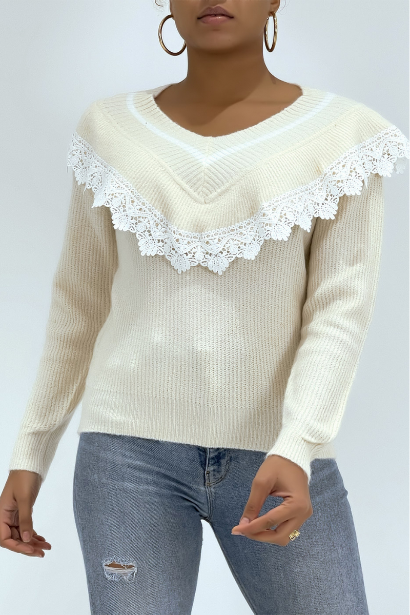 Classic beige V-neck sweater with lining and lace effect - 3