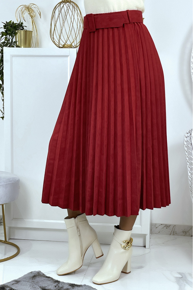 Burgundy red pleated skater skirt, long velvet effect with belt at the waist - 2