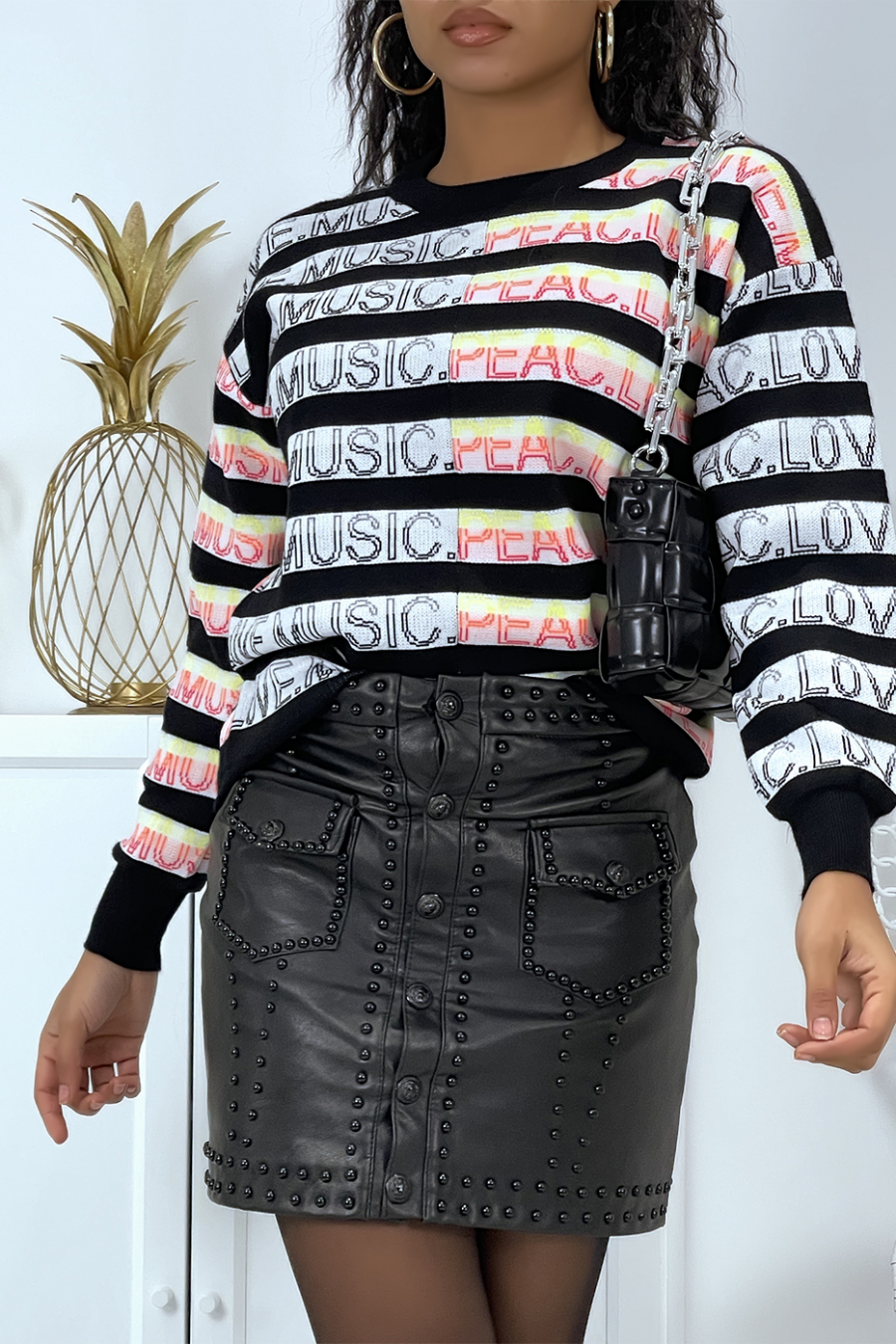 Short black sweater with stripes and Music Peach Love writing round neck and long sleeves - 1