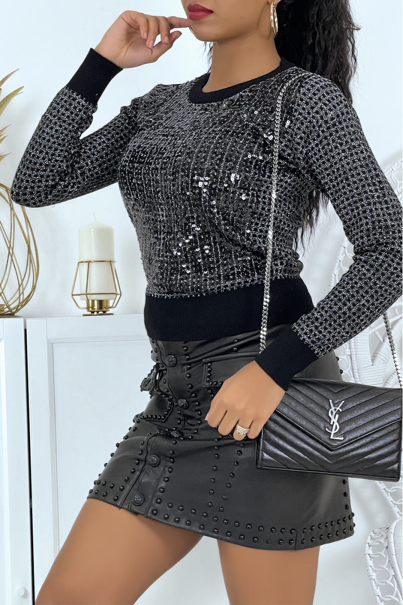 Short black round-neck sweater with sequins and sequins - 2