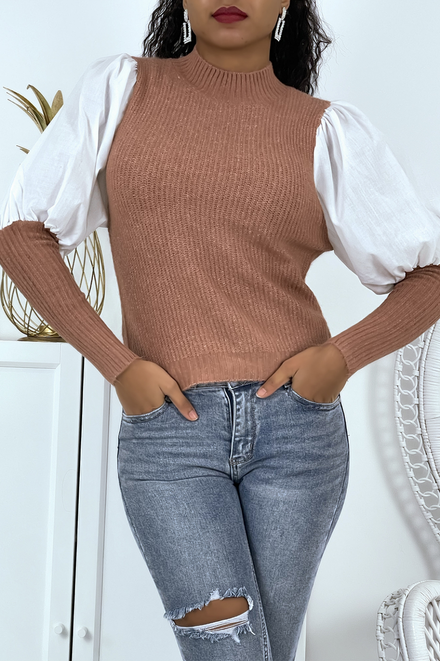 Pull rose fushia bi-matière moulant avec manches bouffantes et col montant - 1