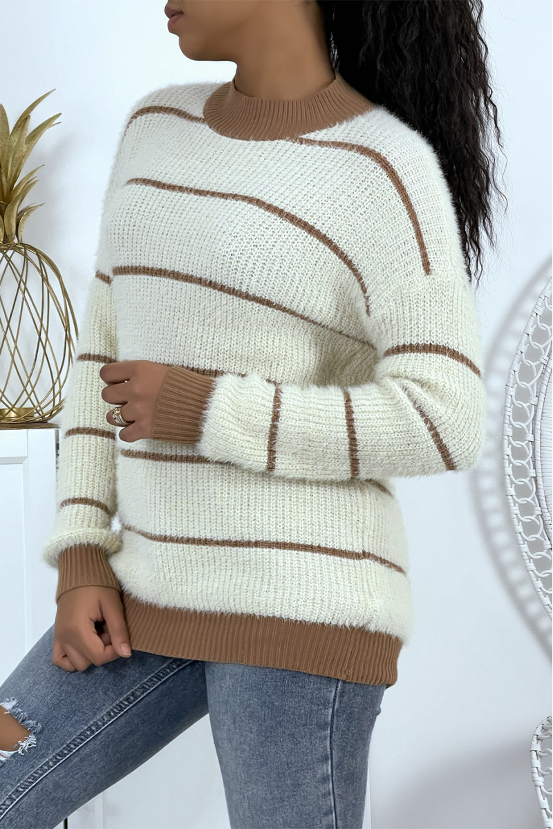 Ultra chic ecru sweater with camel stripe - 7