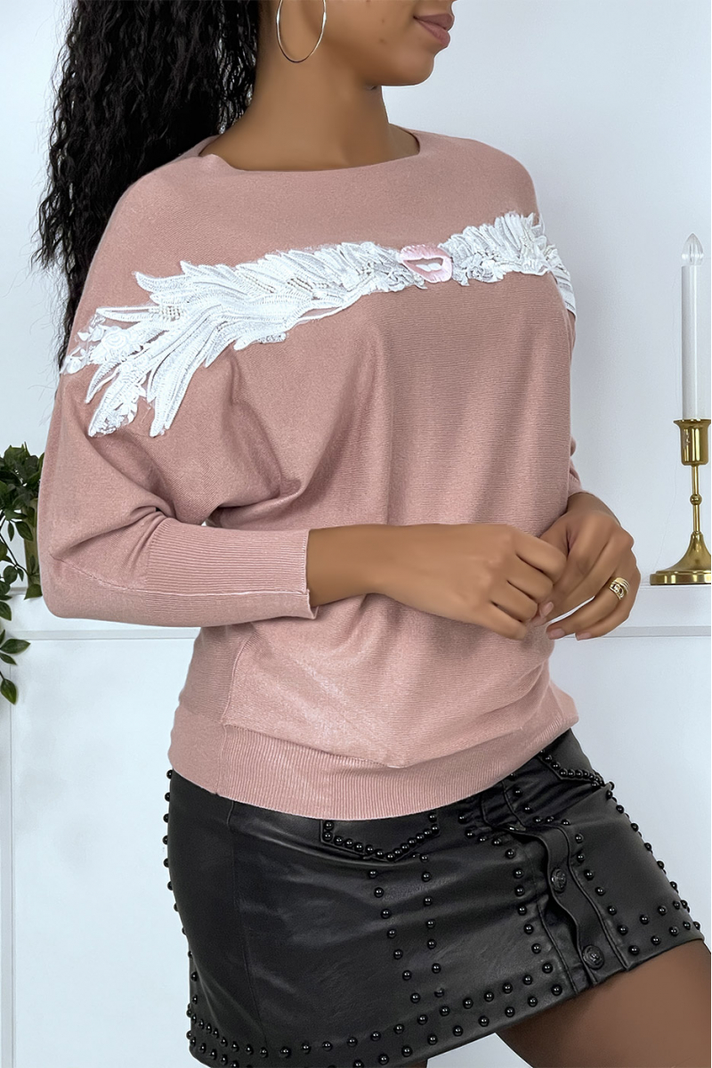 Pink sweater with batwing sleeves - 2
