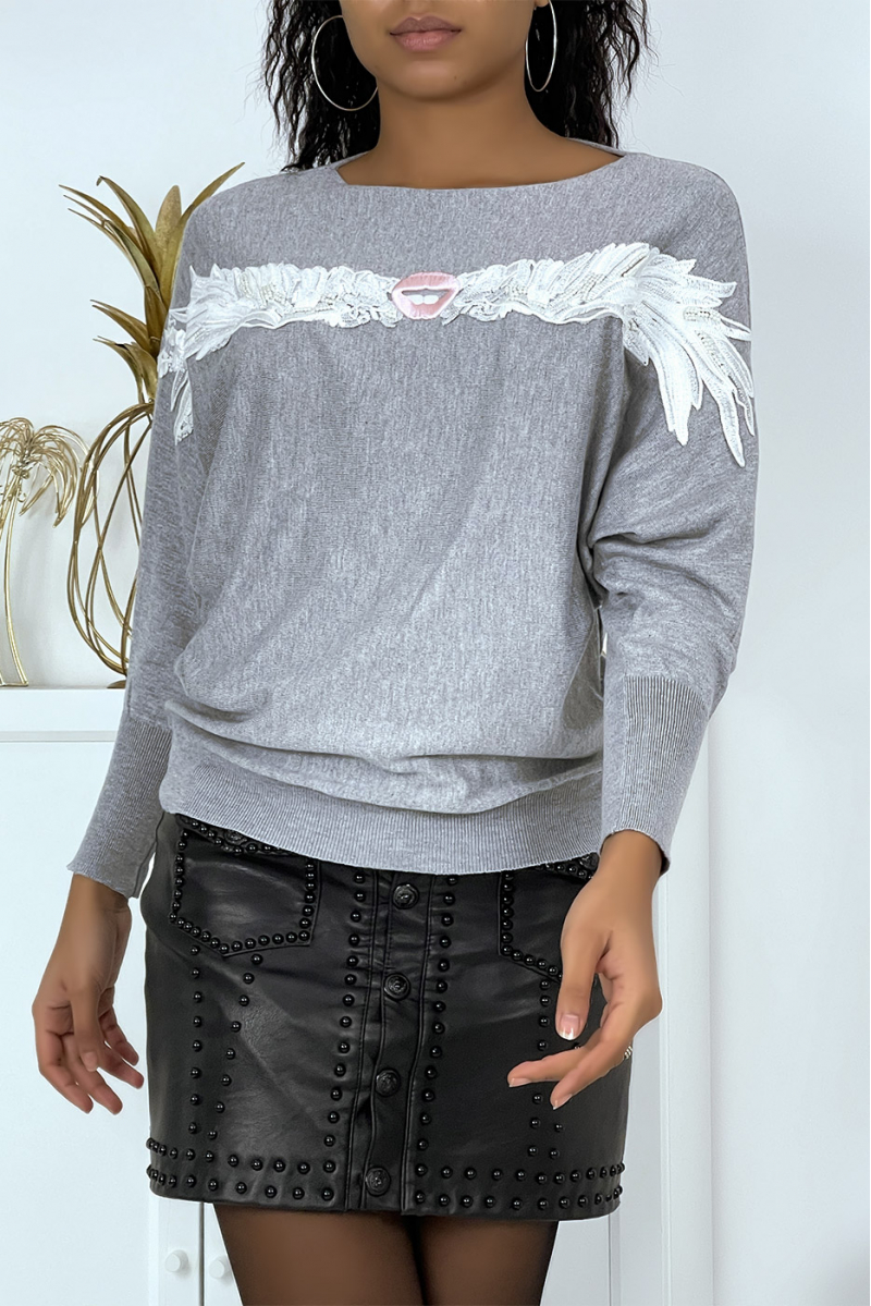 Gray sweater with bat sleeves - 2