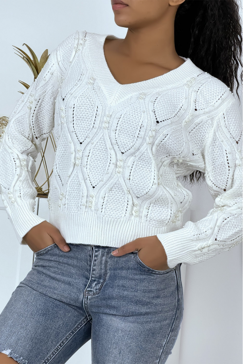 White V-neck sweater with pearls - 2