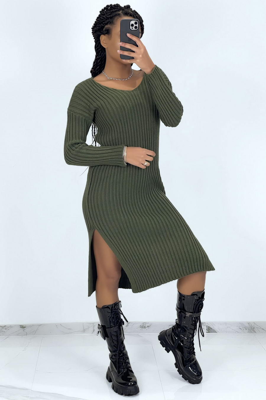 Kaki midi sweaterjurk met splitjes aan beide kanten - 1