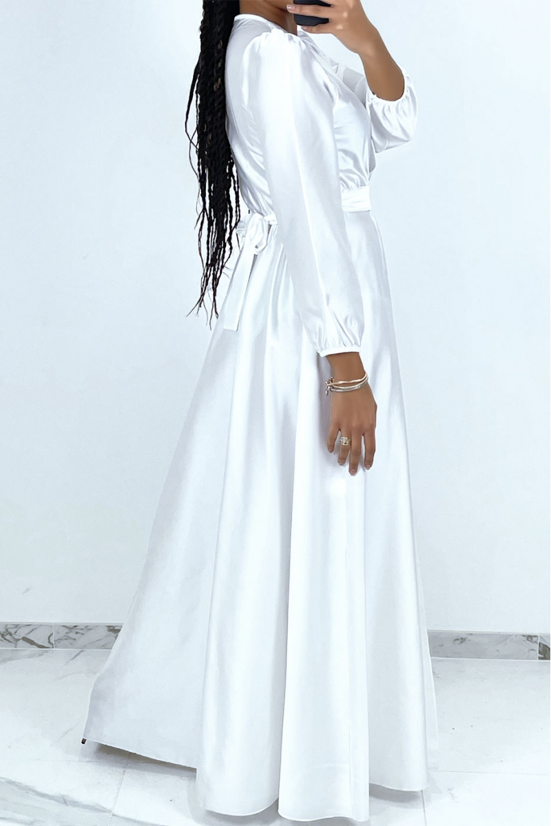 Long white satin dress - 2