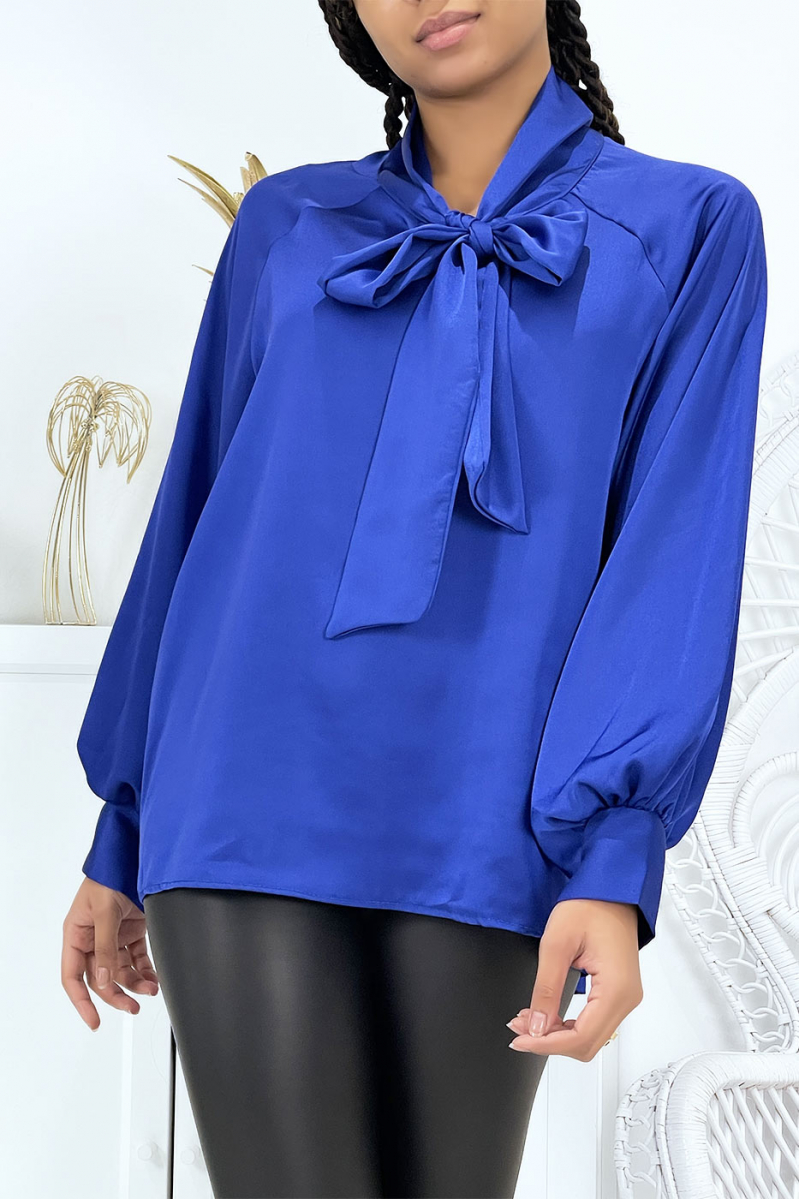 Koningsblauwe satijnen blouse voor dames - 3