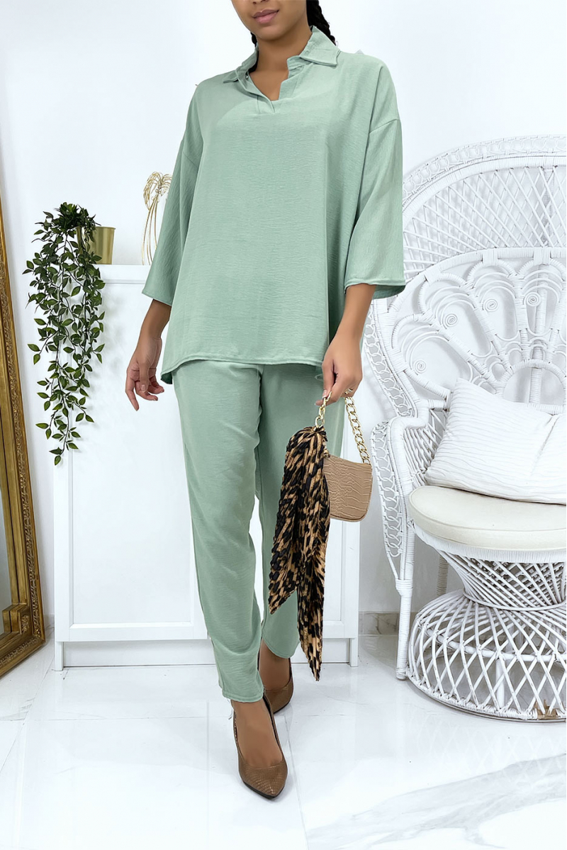 Fluid green blouse and trousers set - 1