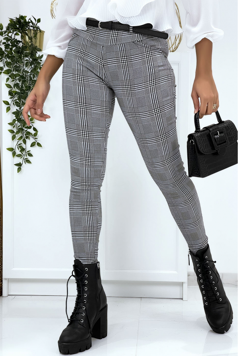 Smalle broek met patroon, riem en zakken - 8