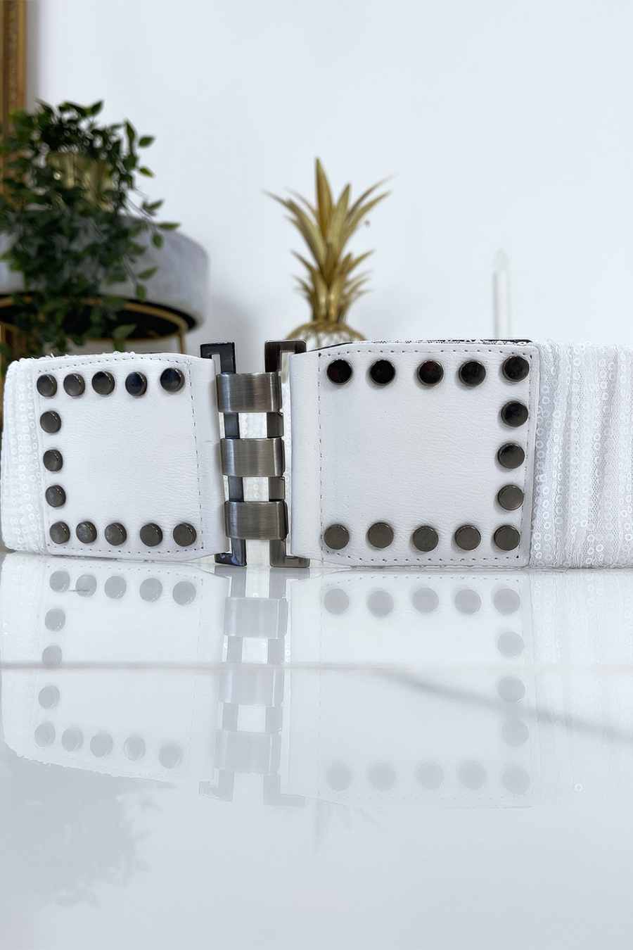 Witte tailleband met elastiek en pailletten. Dames riem - 4