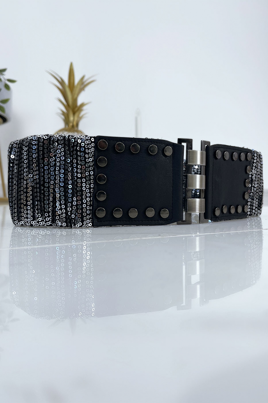 Black waistband with elastic and sequins. Women's belt - 3