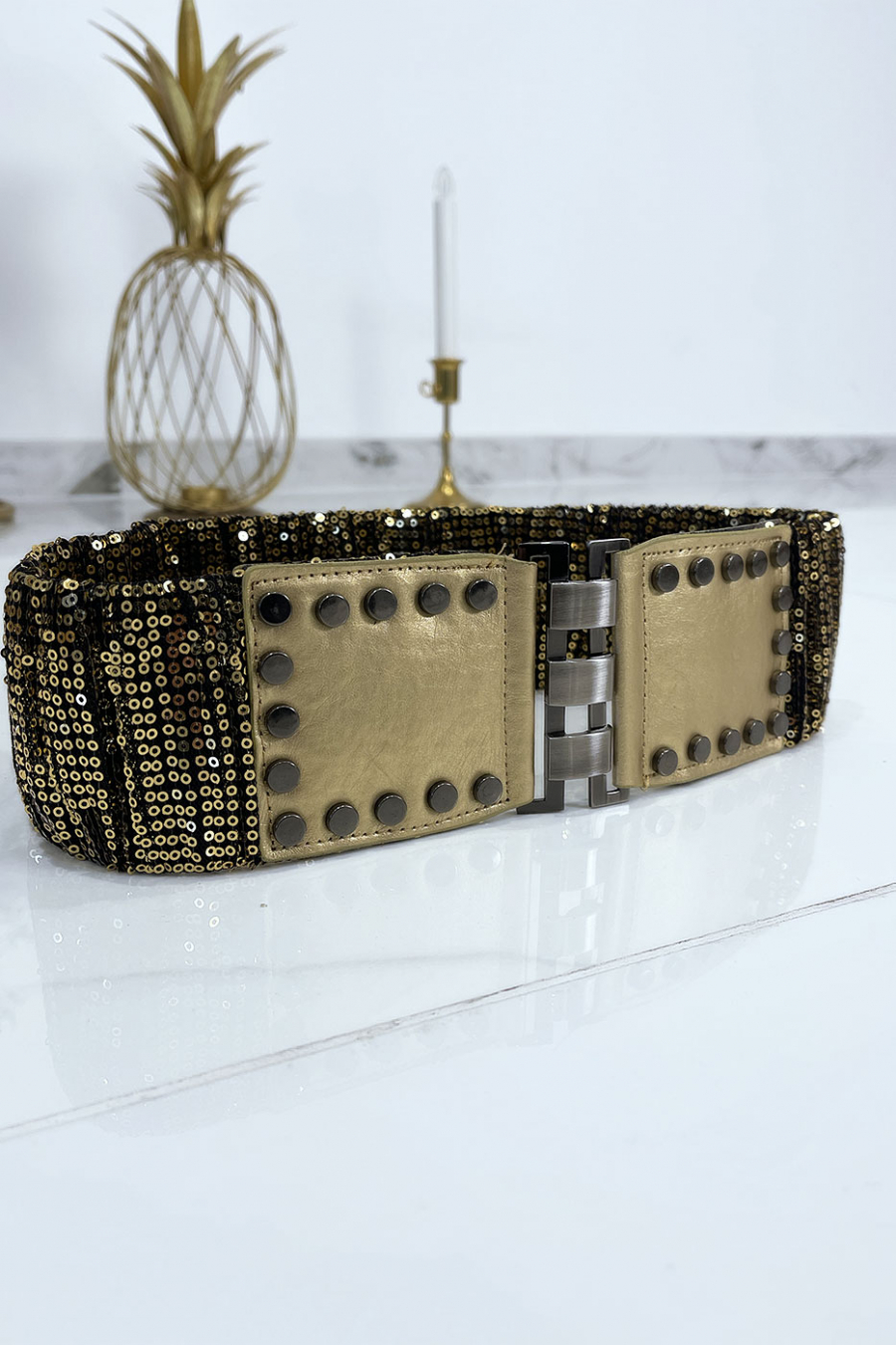 Gold belt with elastic and sequins. Women's belt - 3