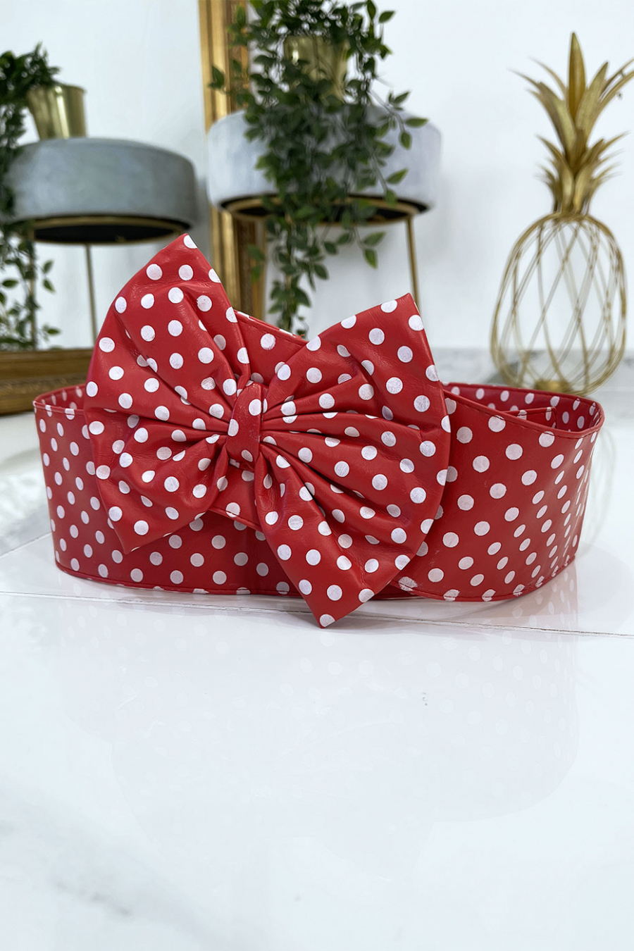 Rode pvc riem met vlinderdas - 6