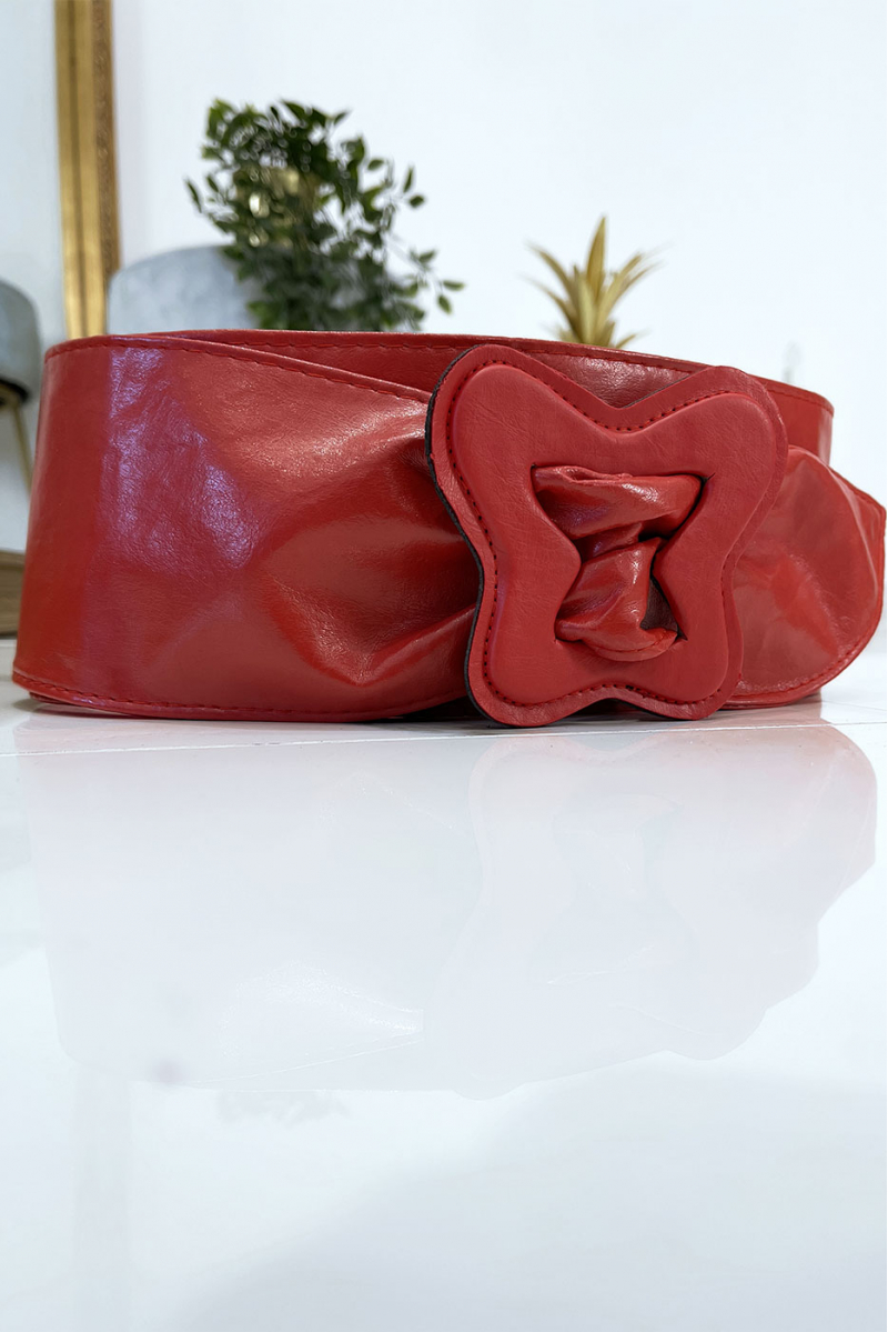 Women's red belt with butterfly shape on the buckle - 3