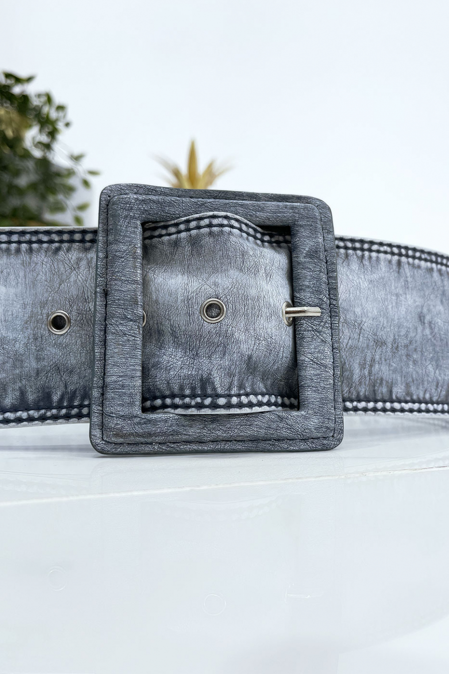 Women's blue belt with vintage worn effect - 3