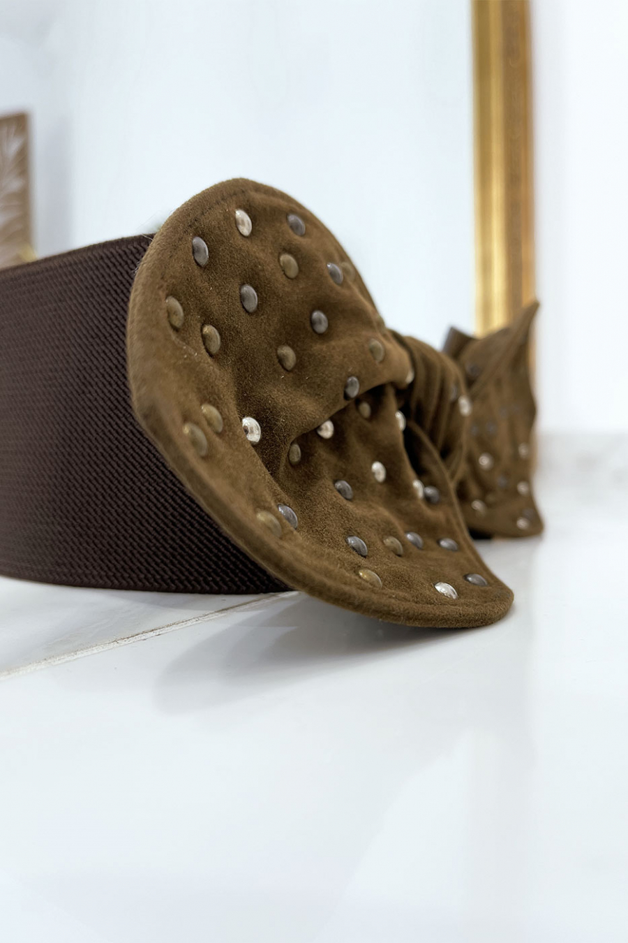 Ceinture élastique marron avec noeud clouté en suédine - 6