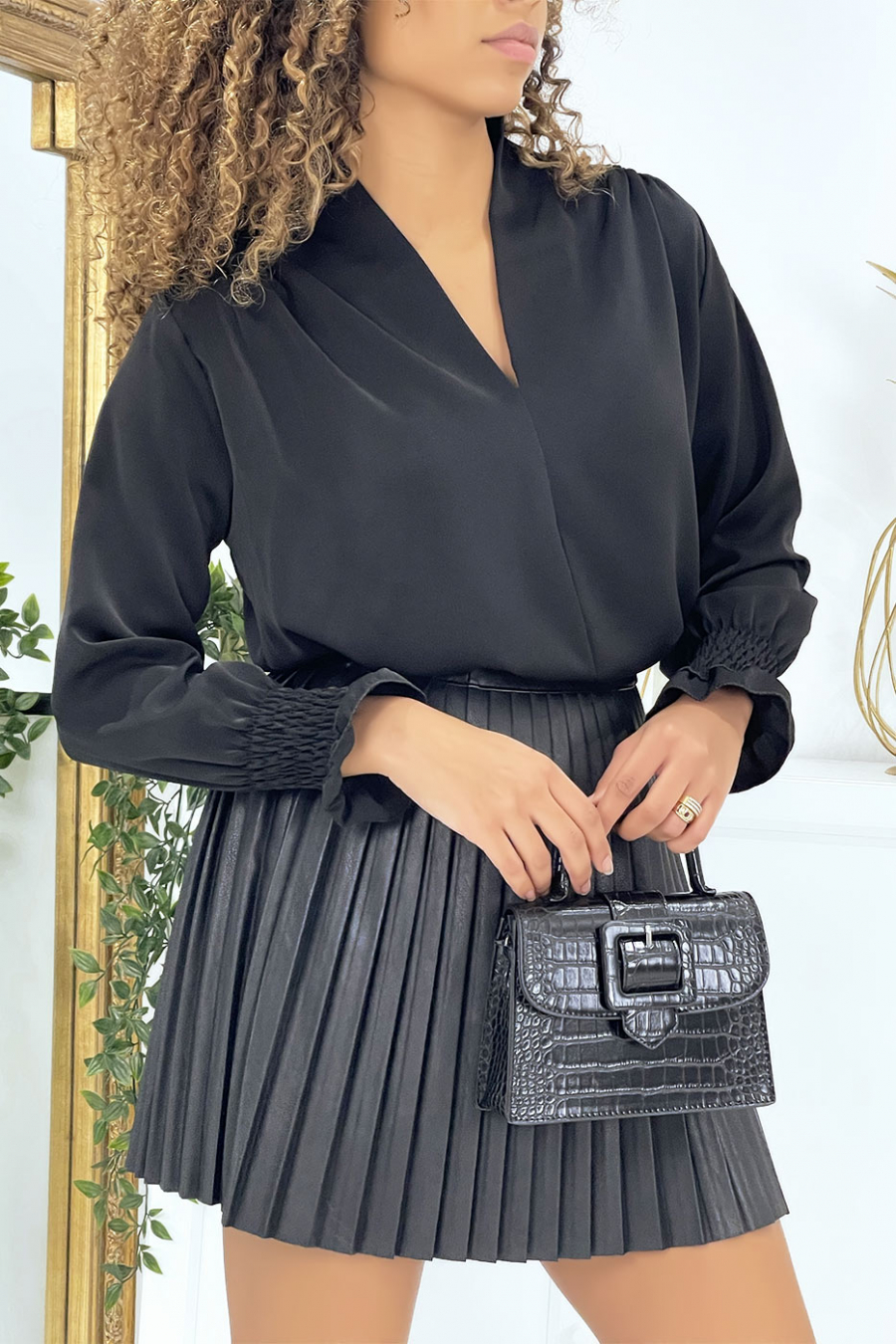 Black V-neck blouse with dark arms - 3