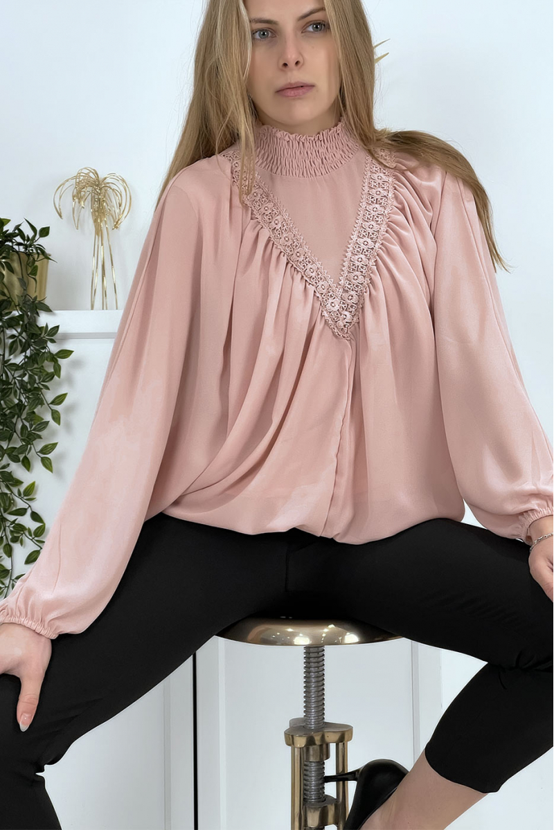 Roze damesblouse met opstaande kraag - 1