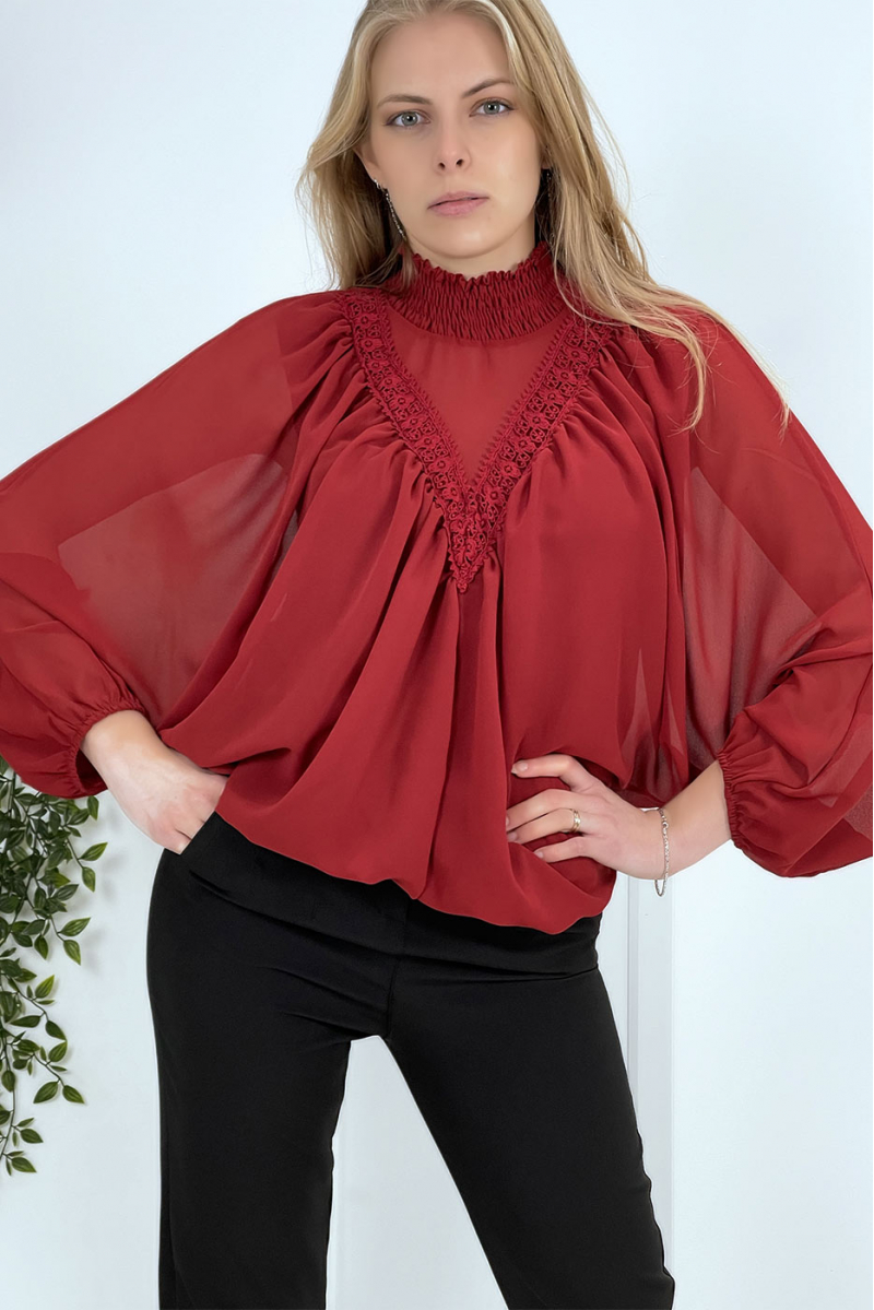 Bordeauxrode damesblouse met hoge hals - 4 Bordeauxrode damesblouse met hoge hals - 4