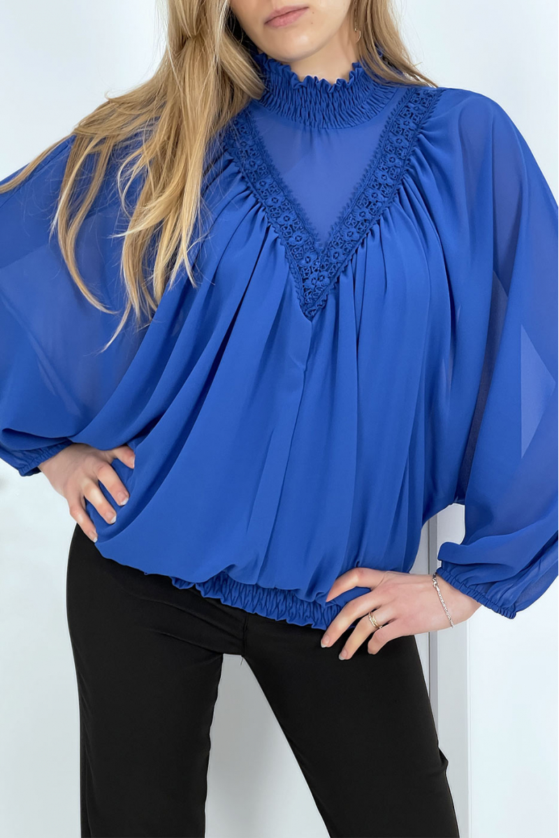 Koningsblauwe damesblouse met opstaande kraag - 4 Koningsblauwe damesblouse met opstaande kraag - 4