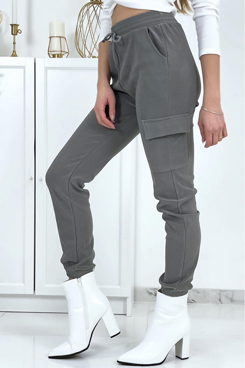 Gray mesh joggers with pockets - 1