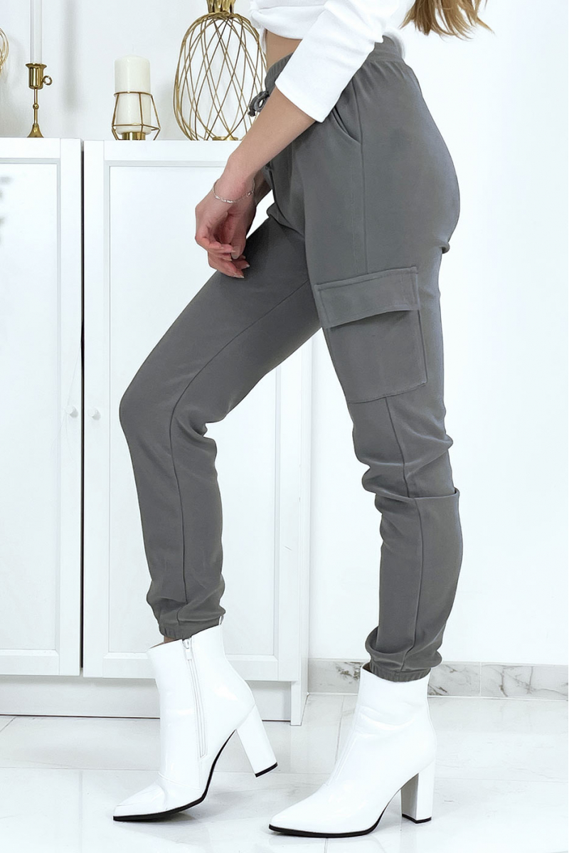 Gray mesh joggers with pockets - 7