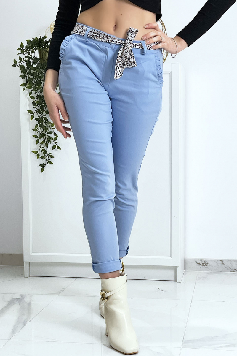 Pantalon strech bleu avec poches froufrou et ceinture - 5
