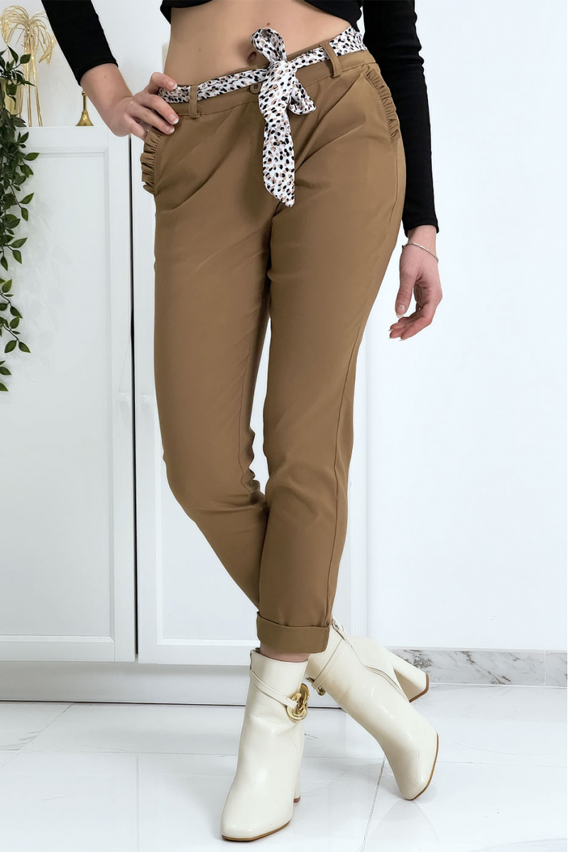 Pantalon strech camel avec poches froufrou et ceinture - 4