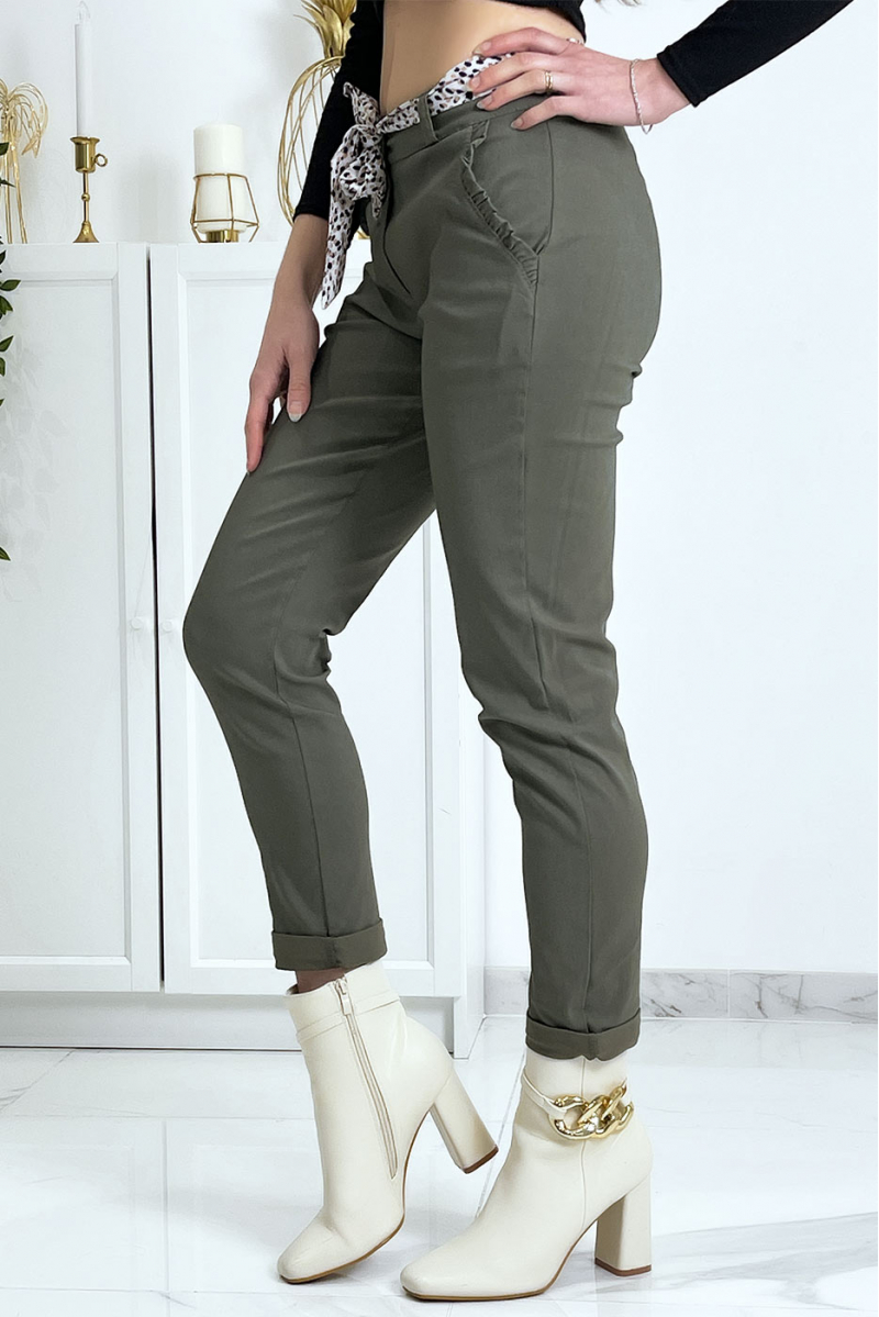Khaki stretch pants with frilled pockets and belt - 1