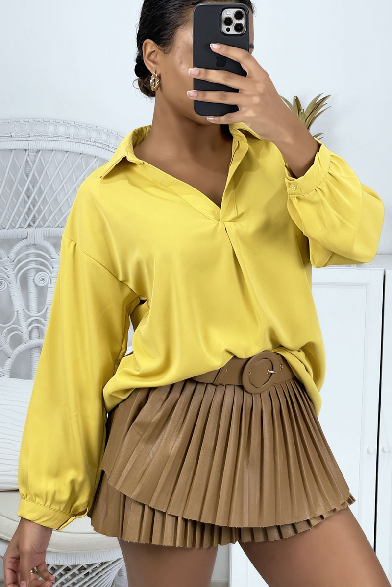 Very chic and falling V-neck mustard blouse - 3