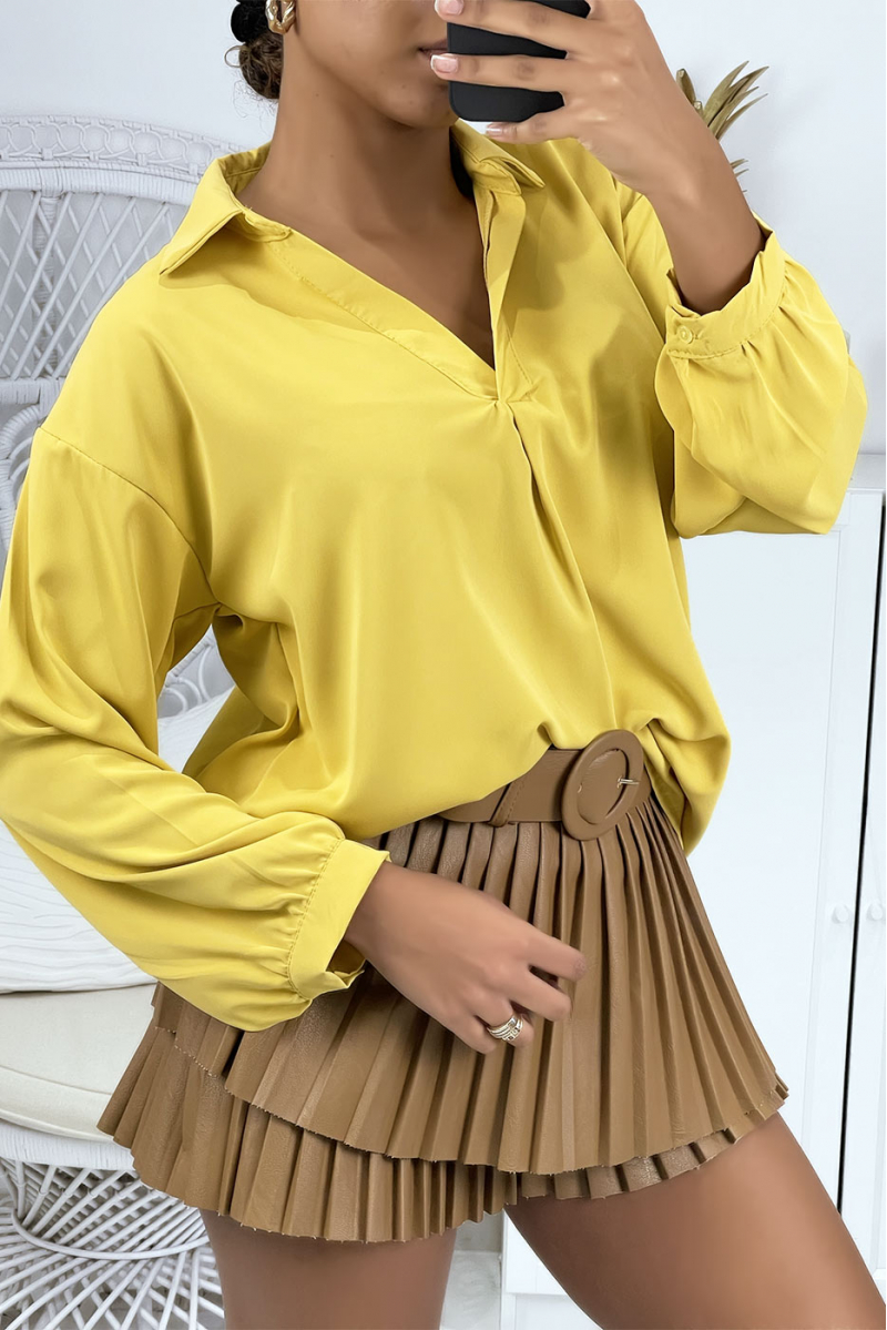 Very chic and falling V-neck mustard blouse - 4