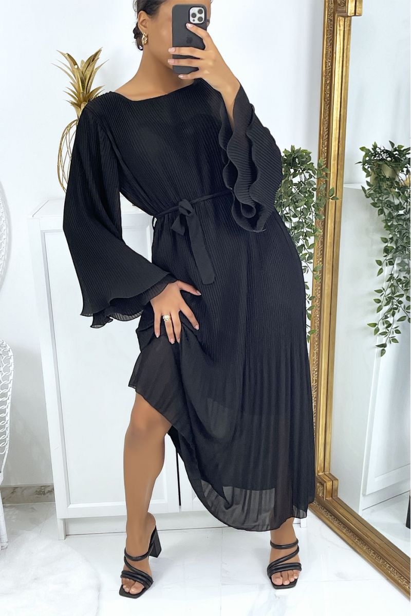 Long black pleated dress - 4