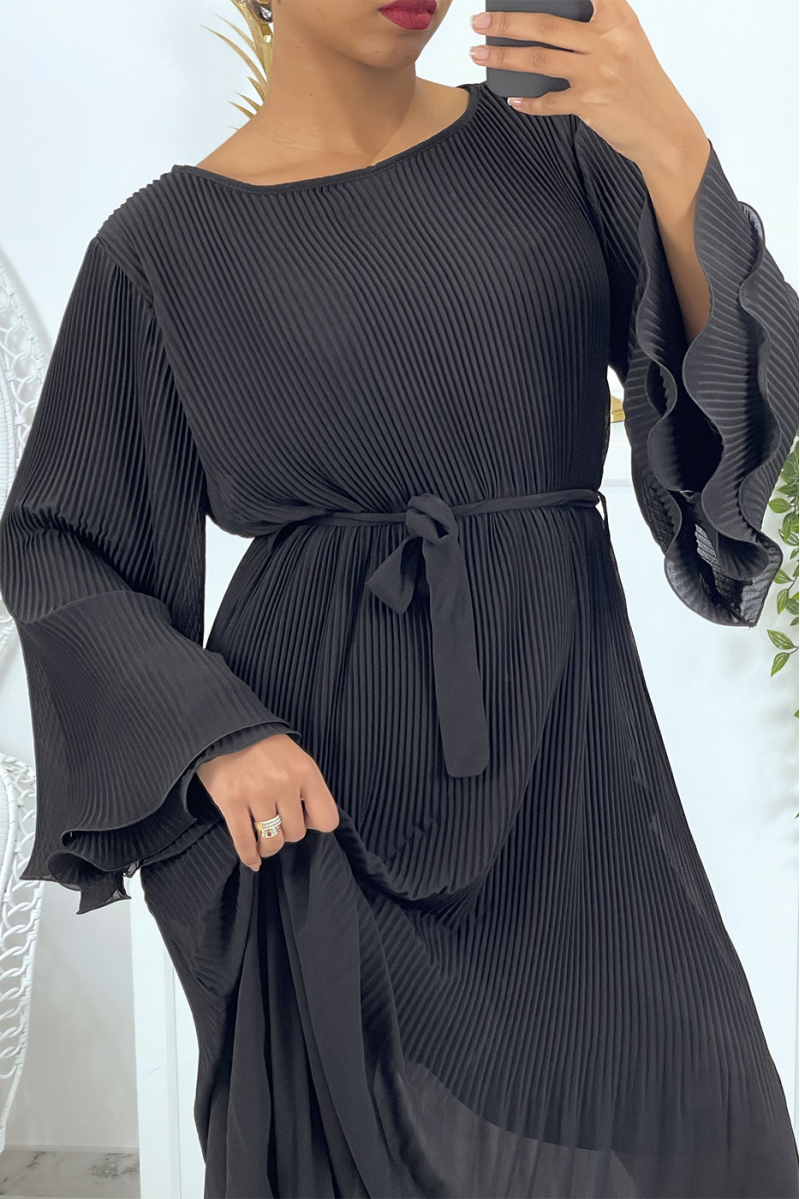 Long black pleated dress - 5