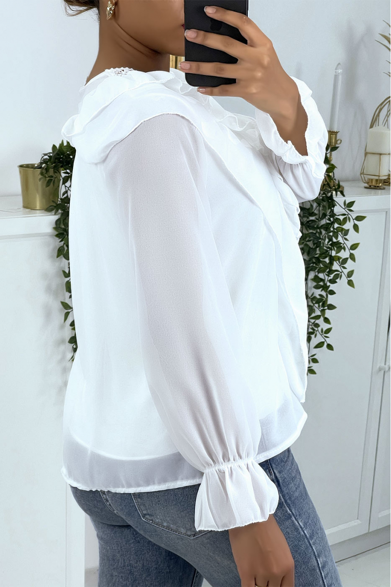 Blouse with ruffles and white embroidery - 3
