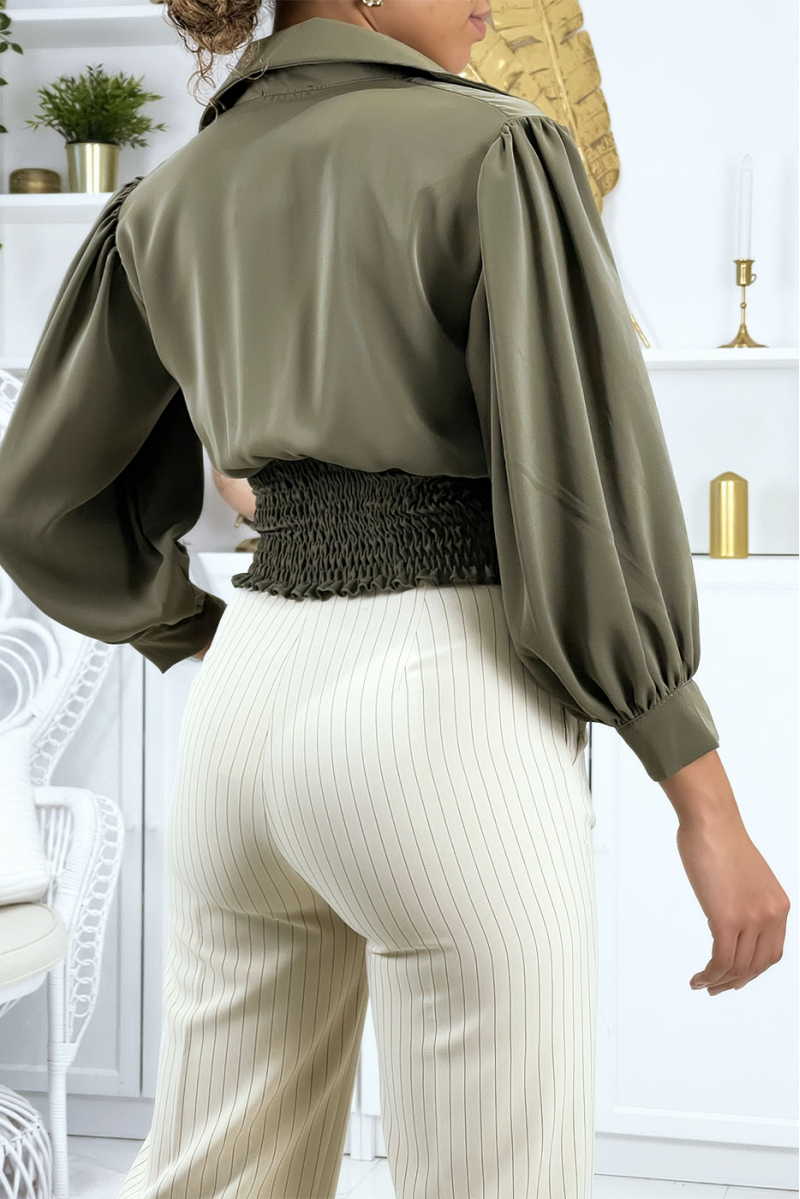 Short khaki blouse with buttons - 5