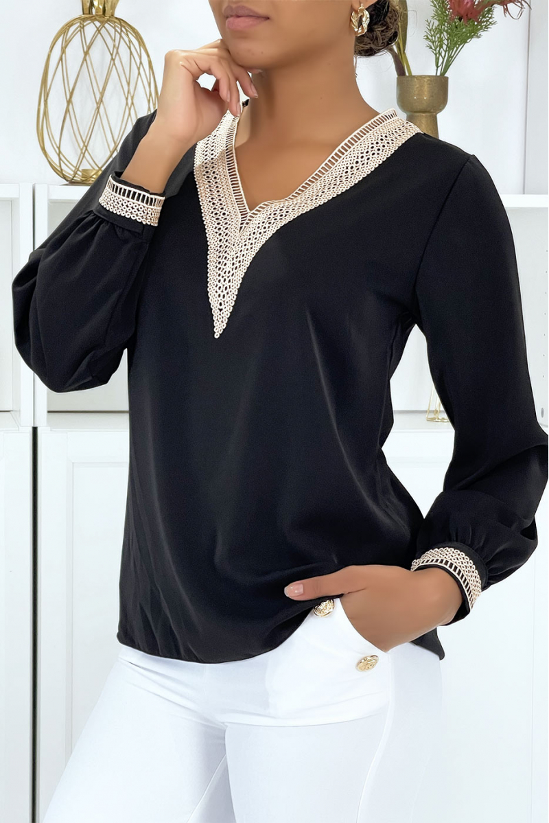 Zwarte blouse met V-hals in bohemien-chique stijl - 4