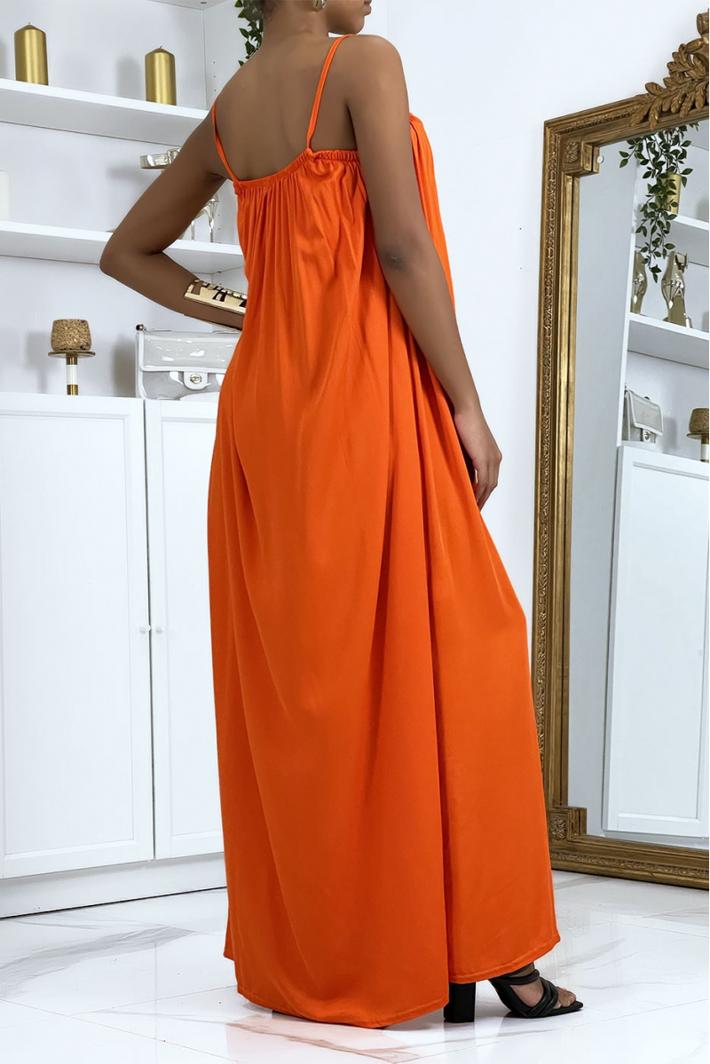 Lange oranje jurk met dunne bandjes - 4