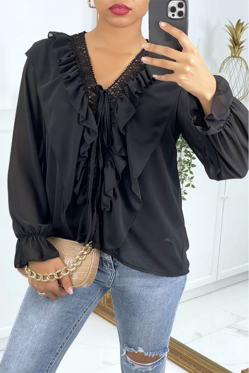 Blouse with ruffles and black embroidery - 4