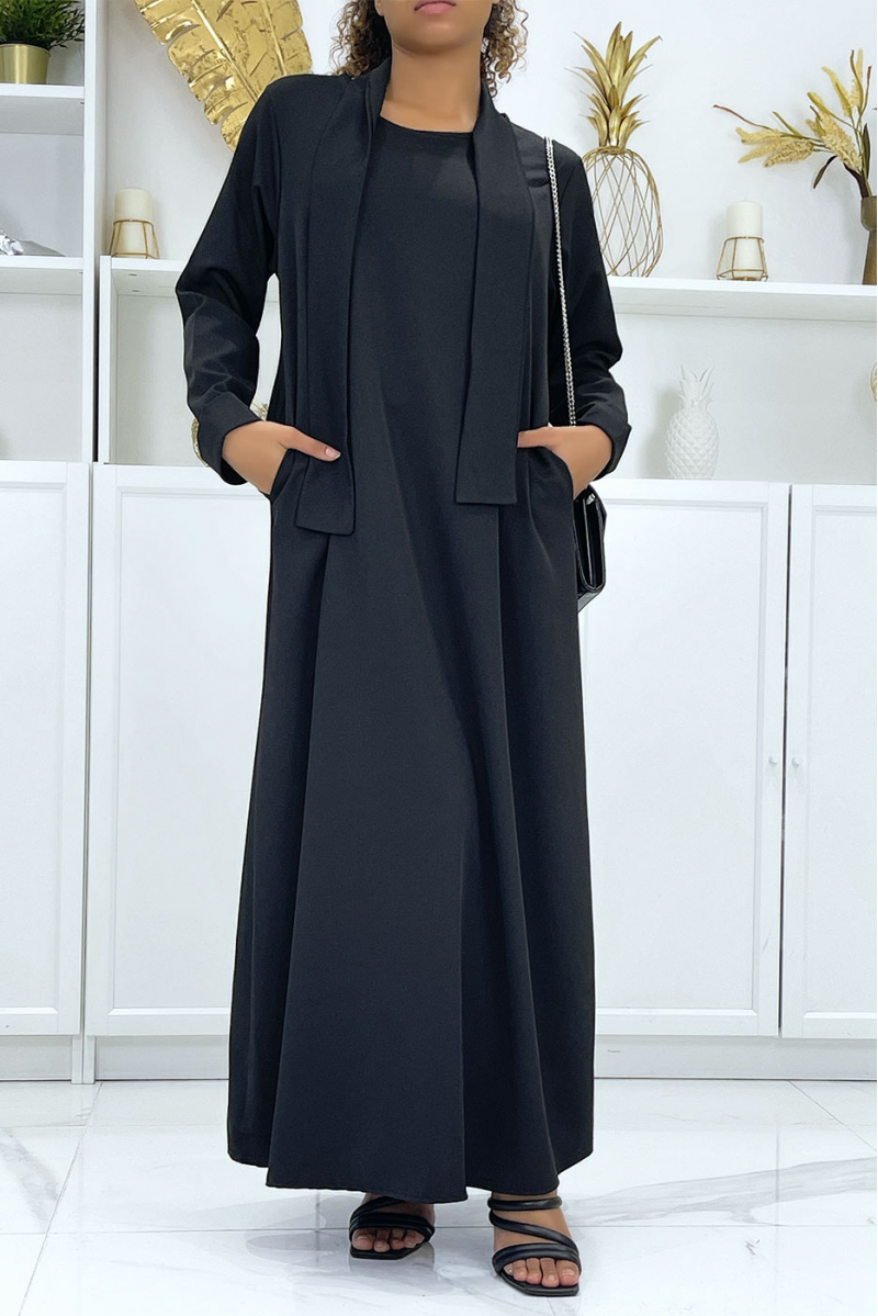 Long black abaya with pockets and belt - 3