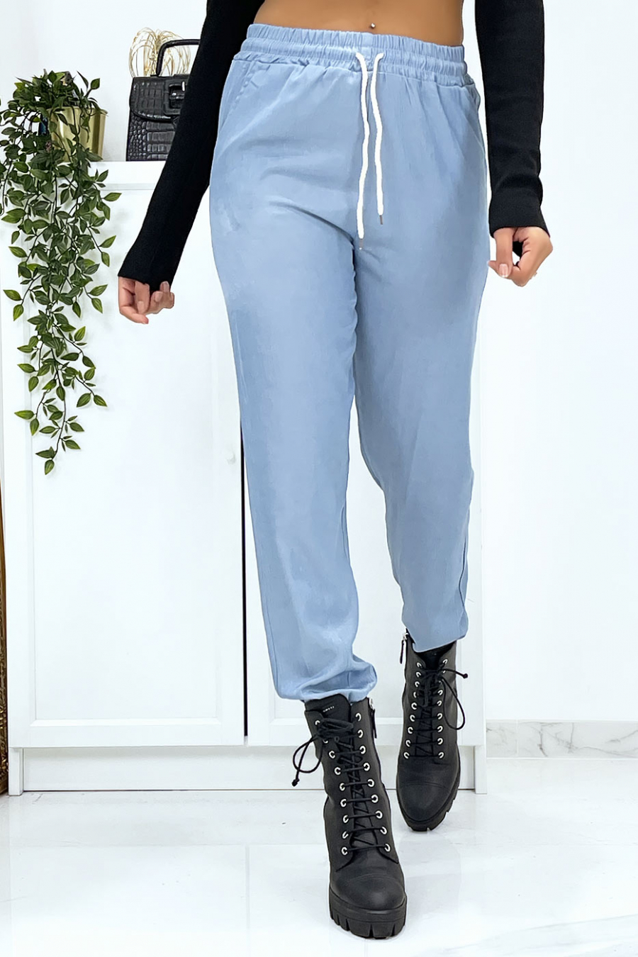 Luchtblauwe cargobroek met denimeffect - 1