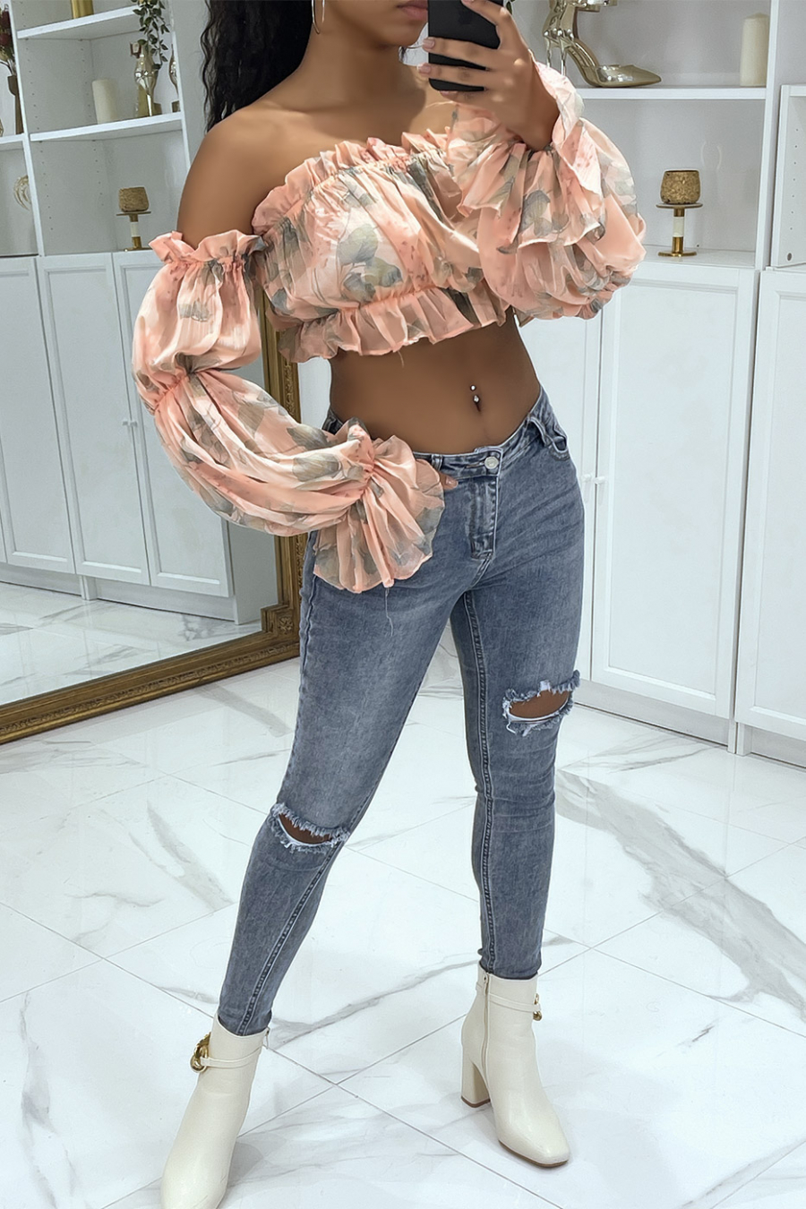 Roze crop top met lange mouwen en bloemen - 4