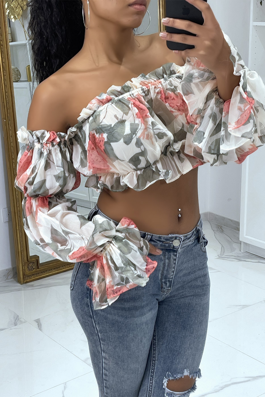 Witte crop top met lange mouwen en bloemen - 2