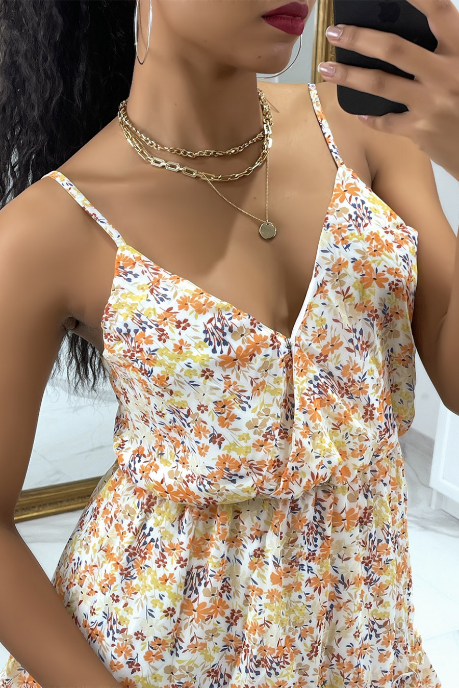 Longue robe fleurie jaune à bretelle à volant - 5